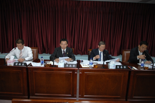 제198회임시회 중 내무복지위원회 회의(2008.10.28) 대표이미지