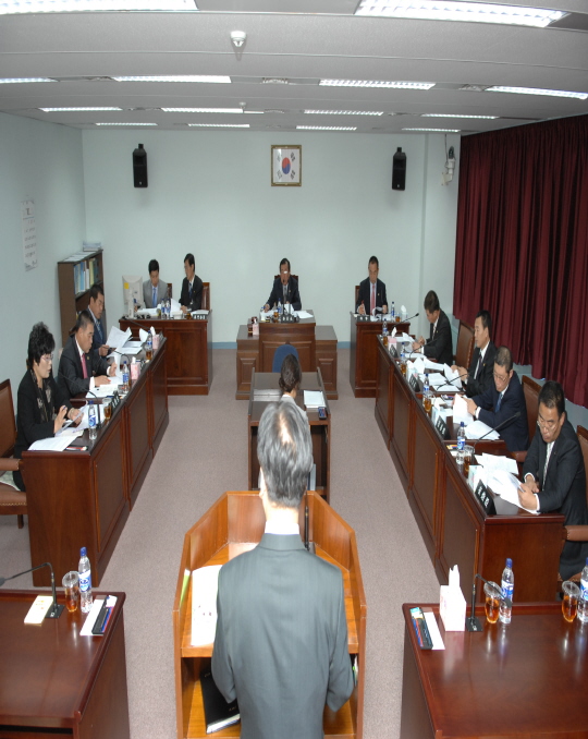내무복지위원회 회의(2008.10.28) 대표이미지