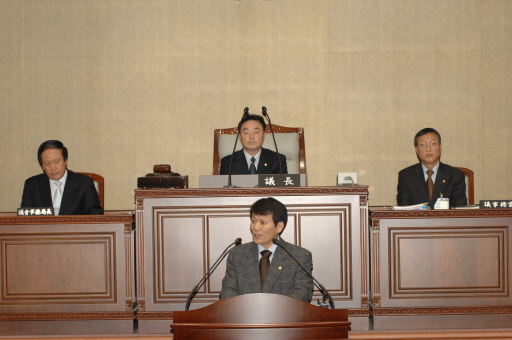 제191회 제2차정례회 제3차본회의 시정답변(2007.12.13) 대표이미지