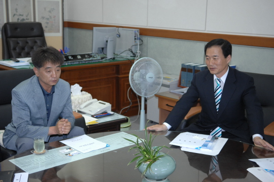 부산 연제구의회 의원  의회방문(2008.7.23) 대표이미지