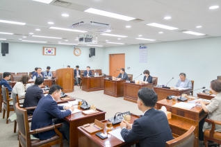 7월22일 제331회 임시회 제2차 산업위원회 내용보기 7월22일 제331회 임시회 제2차 산업위원회 대표이미지